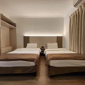 Hotel International Airport, Charjah